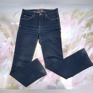 Miraclebody dark blue straight legs jeans 6
